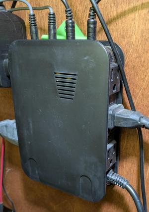Zoo Med Environmental Control Center Vertical Wall Mount