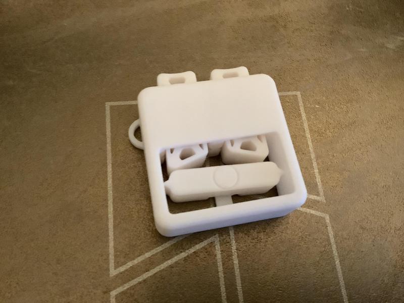 Keychain FlipFlop Buttons, No Text