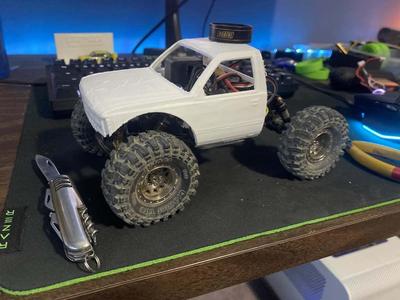 Gavril D-Series body and bed for Axial SCX24