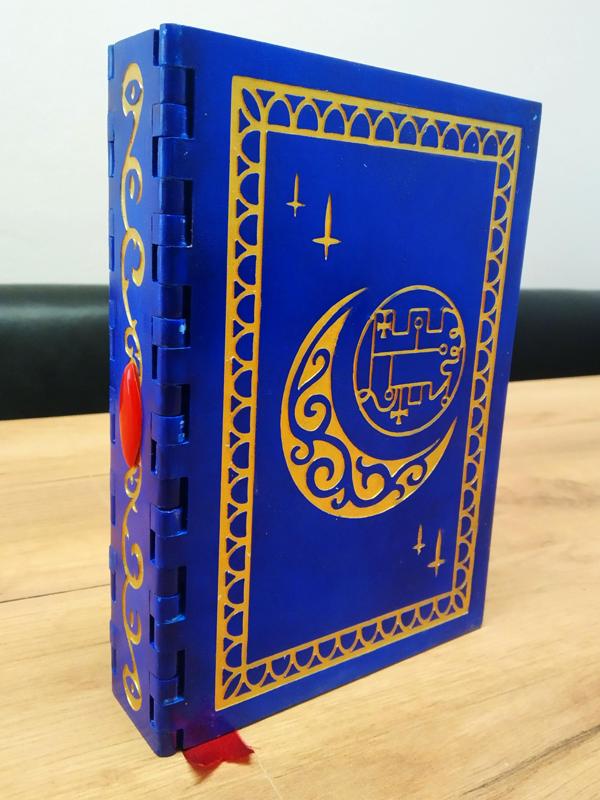 Stolas' Grimoire Dicebox