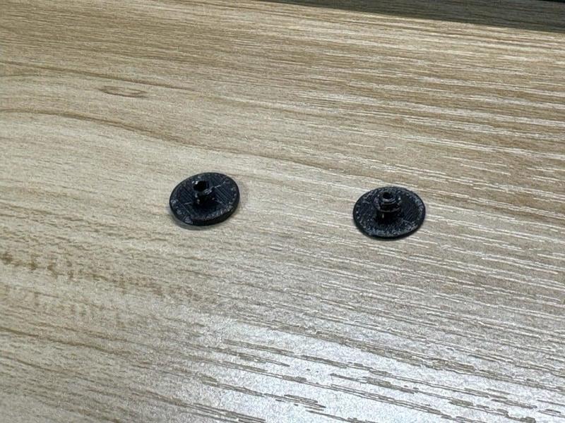 Snap buttons for TPU Craft Wallet