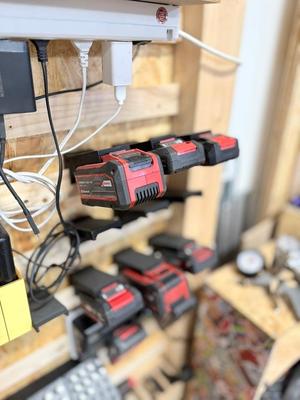 Frenchfinity French Cleat Einhell battery holder