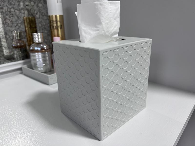 Circle Pattern Tissue Box Cover - To Fit 115 x 101 x 122 mm Tissue Box