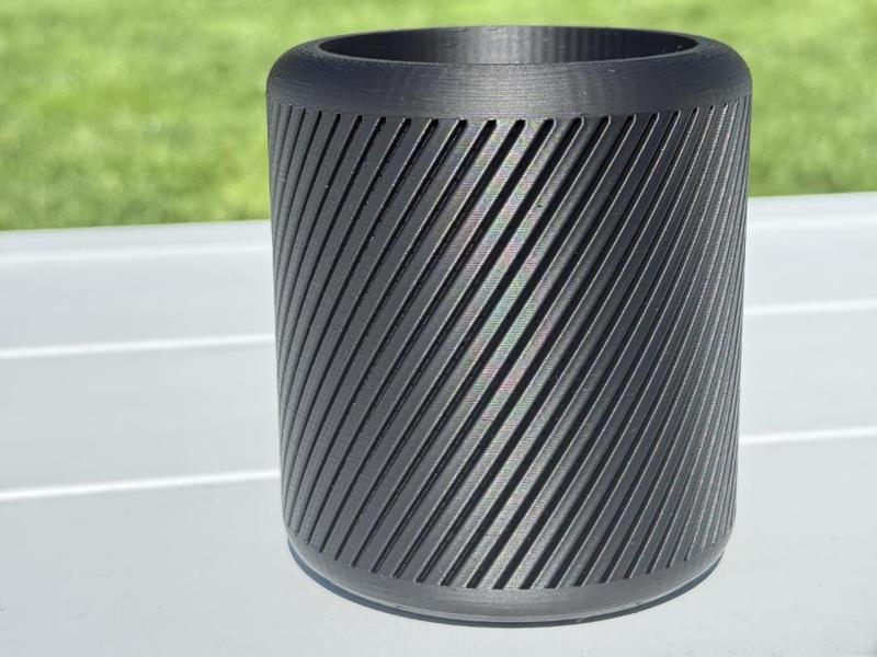 Straight Diagonal Lines Cup