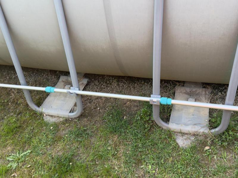 Pool Cleaning Brush Holder (INTEX Poles)