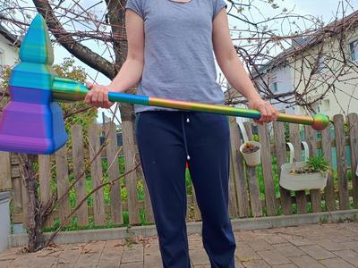 Two Handed Hammer or Axe