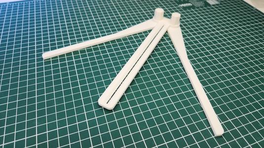 Adjustable Center Finder