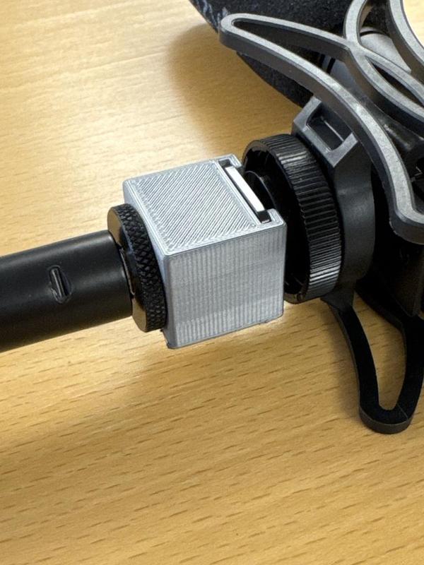 3/8” cold shoe adapter 