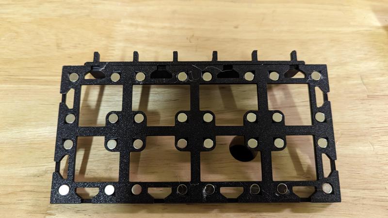 PegBoard Gridfinity Refined 4x2.stl