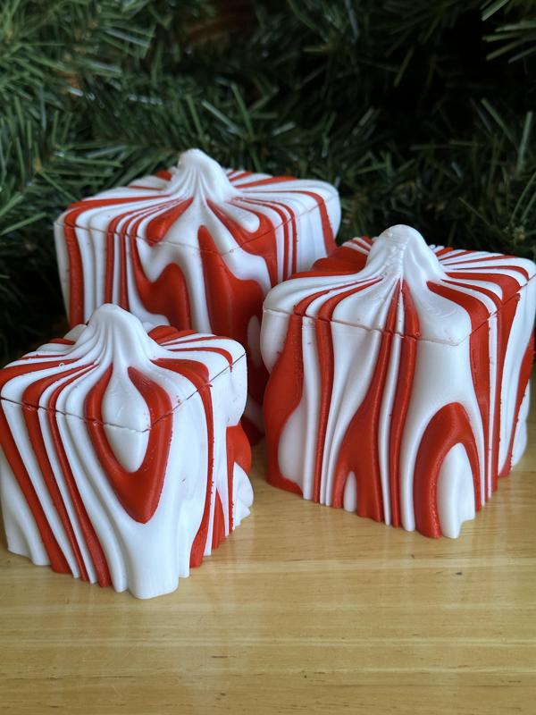 Taffy Box - Large