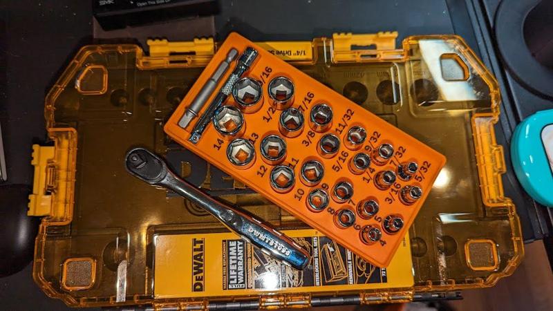 Gridfinity for DWMT73805 (DeWalt 1/4" drive 25 piece socket set)