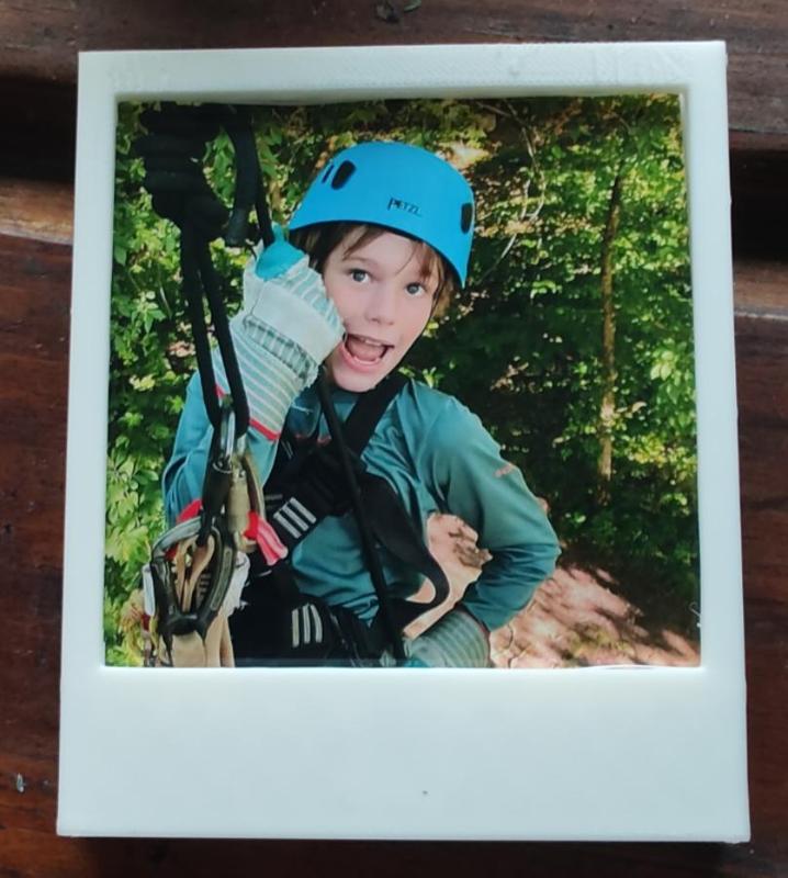 Polaroid photo frame