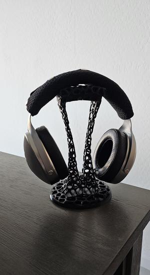 Voronoi Headphone Stand