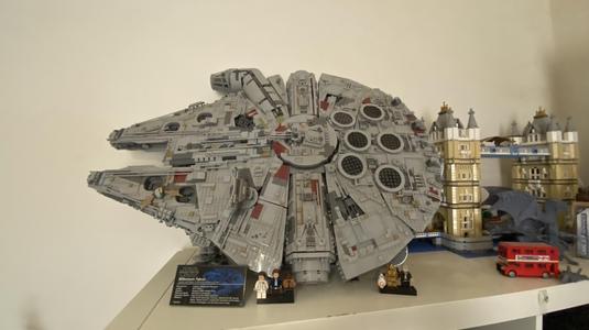 Stand for Lego Millennium Falcon 75198 (REMIX)