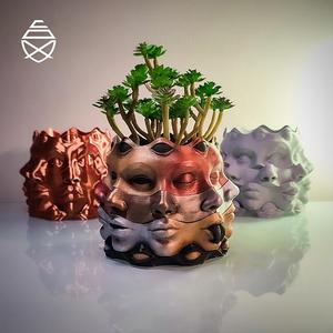 MULTI FACE VASE