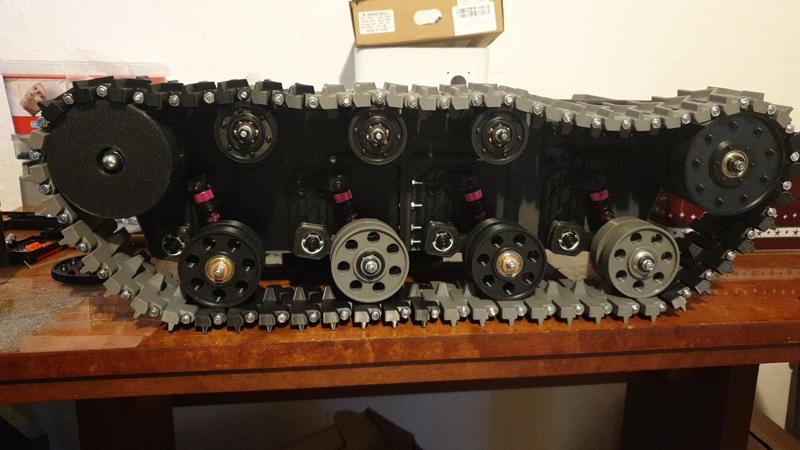 RC Kettenfahrzeug
