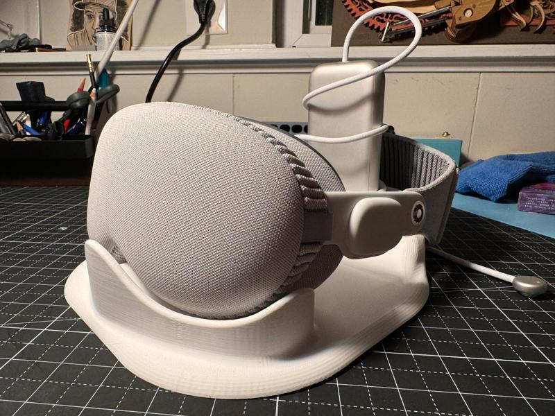 Apple Vision Pro Stand