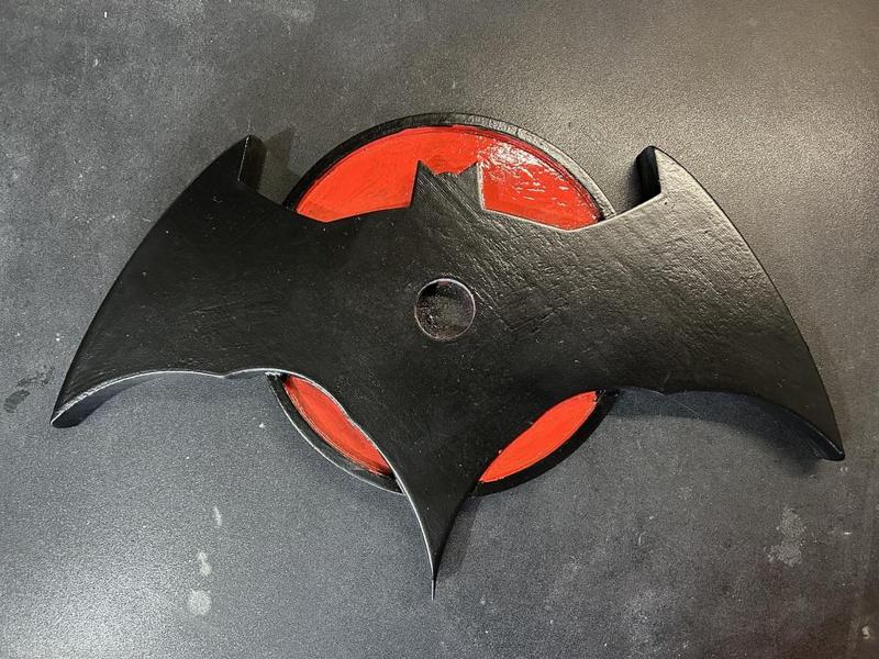 Batman Flashpoint Cowl/Mask Stand Base