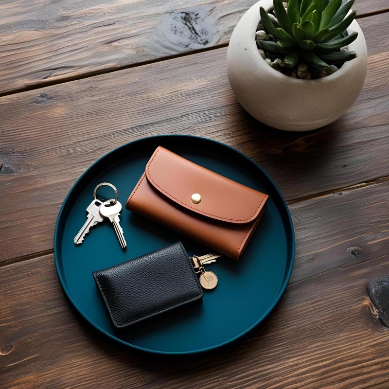 Modern Minimalist Round Key & Wallet Tray