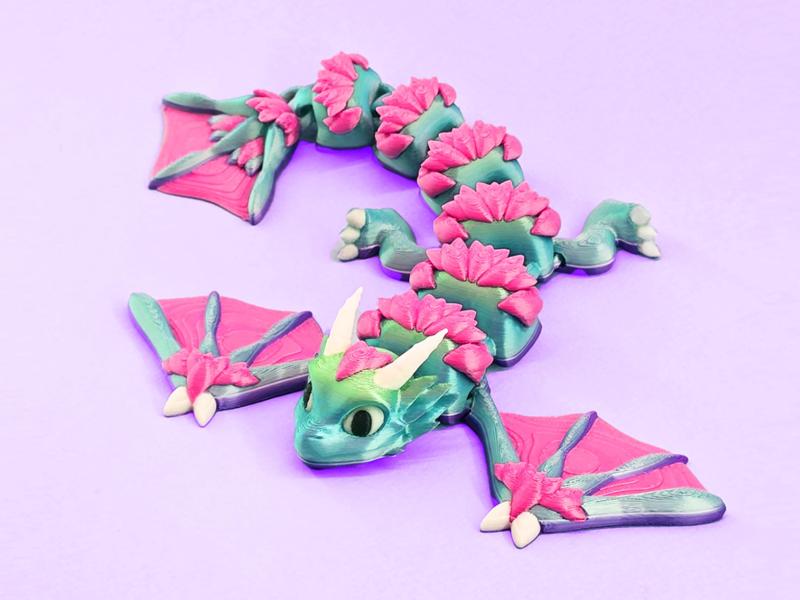 Tasskak – The Cute Winged Flexi Dragon!