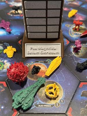 Twilight Imperium trophy plaque - Pax magnifica bellum gloriosum