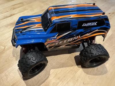 Latrax Teton  / 7530 Differential Housing (Rear) / Repair bracket / Traxxas