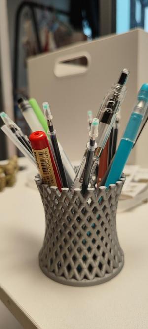 Pen holder