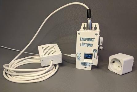 Case for dew point ventilation with seeed xiao esp32c6 and DHT22