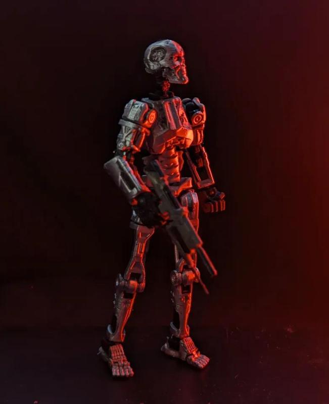 Dummy 13 - Terminator T800 Armor   