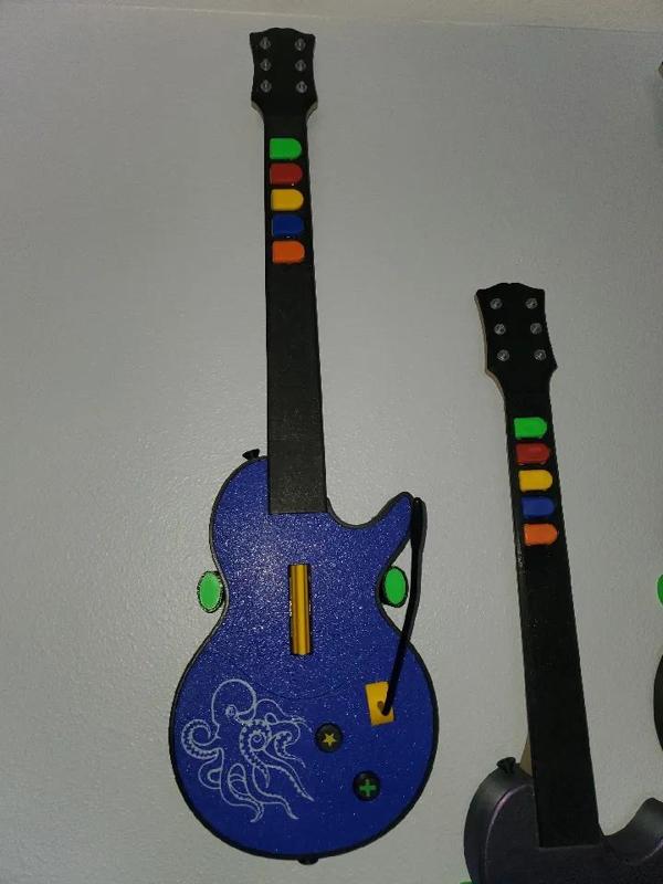 Wall Mounts for Les Paul Controller for Guitar Hero/Clone Hero/YARG   