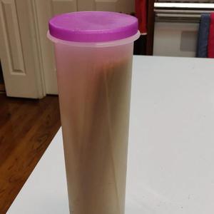 Spaghetti tupperware 1661 lid   