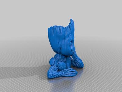 groot (avec vrais plante)
