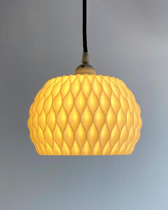 Wavy Pendant Lamp - Flow Lighting