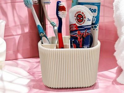 Toothbrush holder - Homee Creations