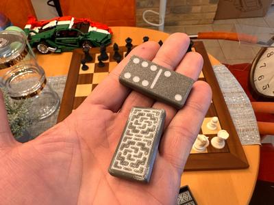 28-Piece Domino Set with Stylish Storage Box