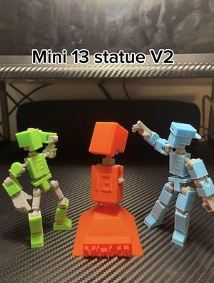Articulated mini 13 statue multi color