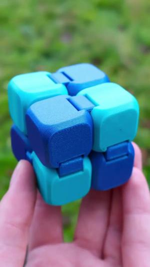 Infinity Cube - Print in Place Fidget Toy