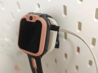 Small Genius Children's Watch Q2A Charging Stand (for IKEA SKADIS Pegboard)