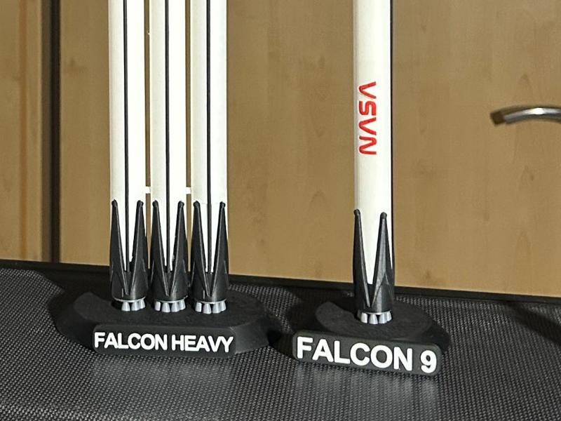 STANDS for 1:200 Falcon 9 and Falcon Heavy models