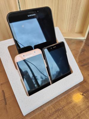 Tablet and Smartphone Organizer
