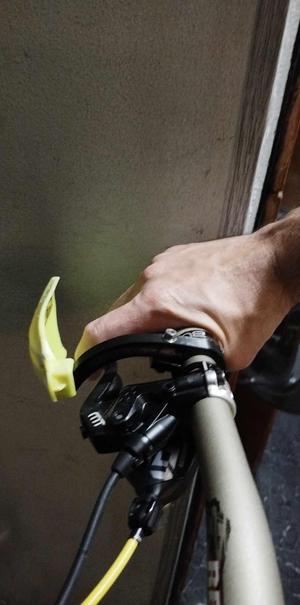 AVS plastic supports