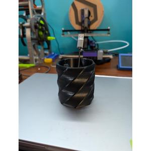Twisted Pen Holder & Desk Organizer