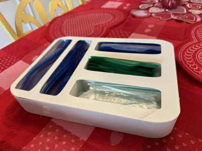 Ziplock Bag Holder
