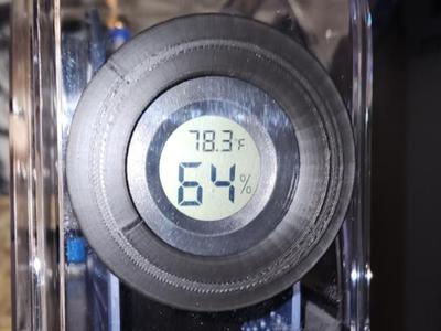 Magnetic hygrometer mount