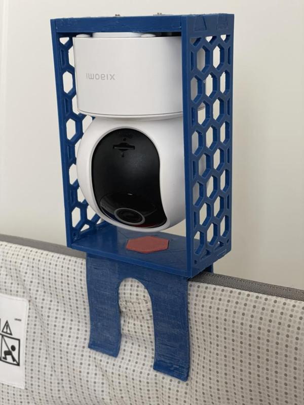 Upside down Xiaomi C200 camera holder for baby crib