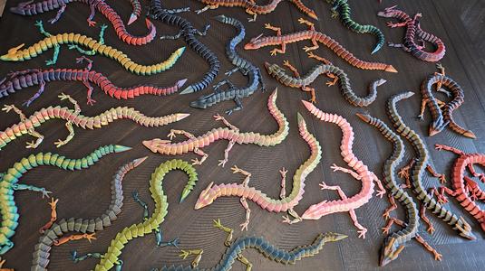 Iron Tail Dragon - 21.5 " long
