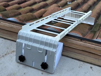 Midea Porta Split Universal Bracket 27° Flat Roof Adapter | Midea Porta Split Universalhalterung  27° Flachdach-Adapter   