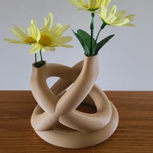 Petal Interlace - Modern Vase
