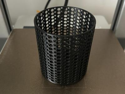 Pen holder V1