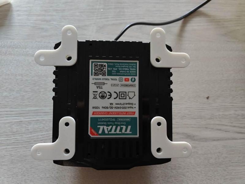 Ingco Charger Mount (Total Tools P20S)